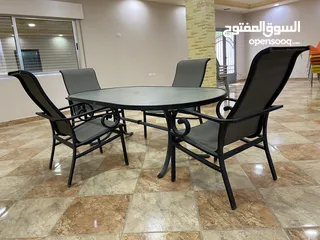  3 طاولة قزاز خارجية مع اربع كراسي