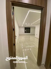  17 شقق فخمة تشطيب سوبر ديلوكس للبيع