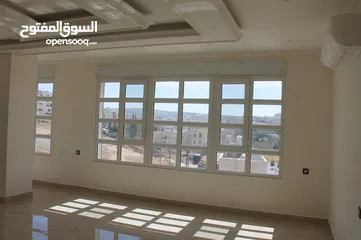  7 فيلا نظام اسباني ملكية اقل من سعر التكلفة