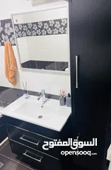  1 مغسلة + مراي + خزانه + جوارير / عرض لن يتكرر