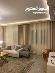  9 مشغل التقنيه للستائر