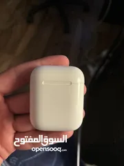  1 Airpods (2nd Generation)