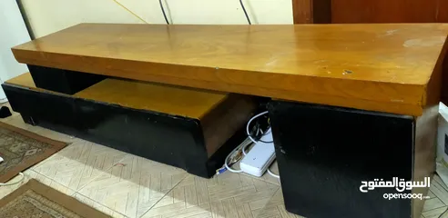  2 طاولة تليفزيون خشبية