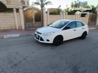  5 فورد فوكس نخب اول . دهان شركة2013