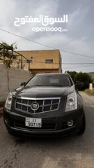  5 كاديلاك srx 2010 للبيع او بدل على سيارة صغيرة