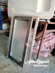  21 بوابات حديد وشبابيك وشبكات ومناخل للبيع