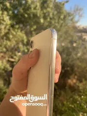  22 سامسونج اس 23 عادي 128 جيجا 8 جيجا رام جهاز بالنايلون ولا ربع خدش شريحتين فعليات