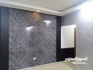  19 كافة أعمال الدهان والديكور وتركيب بديل الخشب والرخام وعزل الأسطح ومعالجة الرطوبة