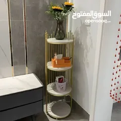  6 رف ملكي بخشب مطلي رخامي لمسة فخمة ملوكية لبيتك  تصميم فاخر من خشب مطلي رخامي ابيض  هيكل حديد ذهبي