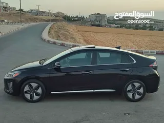  21 هيونداي ايونيك هايبرد موديل 2022 لون اسود ميتالك فل كامل ليمتد فحص كامل للبيع