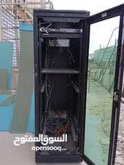  1 cabinet network 37 U (smart rack)