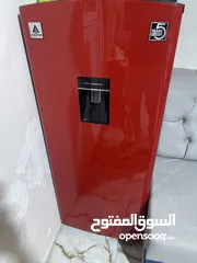  1 ثلاجه نضيفه فط فيها ليك للبيع قيم وخذ