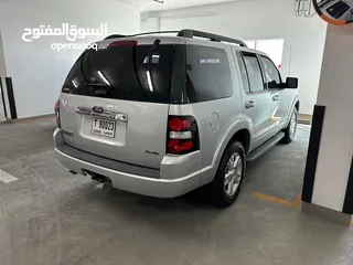  3 FORD EXPLORER2010