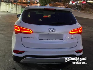  5 هونداي سانتفيه