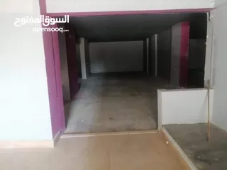  6 تجاري مع جراج