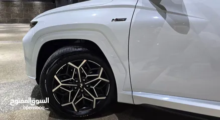  5 Hyundai Tucson Hybrid N Line  2024