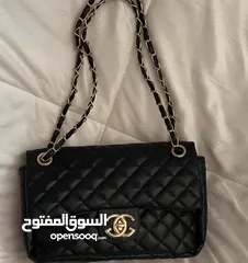  3 شنط شانيل حجم وسط