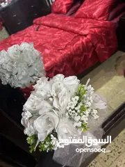  2 مسكه العروس اهم شي فيها بتكمل طله العروسه يوم فرحها ....ولأن الورد ما يحمل غير الورد