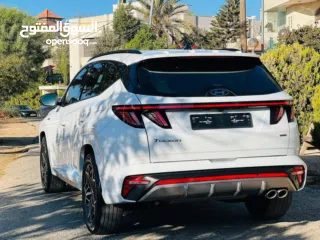  8 توسان هايبرد ان لاين بسعر حرق عالكاش