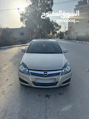  1 اوبل استرا موديل 2006