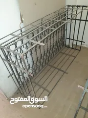 3 حماية للشبابيك حديدية شبه جديدة بسعر ممتاز