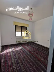  10 شقة فارغة - الجاردنز - 3نوم - ارضية - حديقة - قرب الخدمات العامة