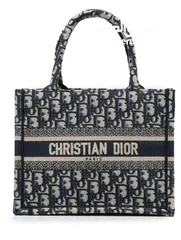  1 Christian Dior bag - كرستين ديور