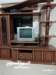  2 بوفيه خشب تصميم ماليزي بحالة ممتازة جدا