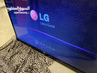  1 تلفزيون LG للبيع مستعمل 70دينار ممتاز و مافي خرابات