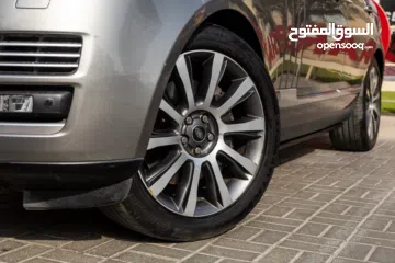  23 Land Rover Range Rover 2017