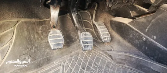  8 سياره رينو للبيع