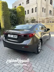  7 Mazda zoom 3 2018