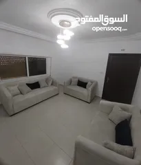  1 طقم كنب جديد تفصيل لم يستعمل نهائيا خشب سوّيد 7 مقاعد
