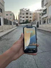  2 iPhone 11 Battery 80% 128g مغير شاشه فك اصلي  شغال Face ID ميه الميه