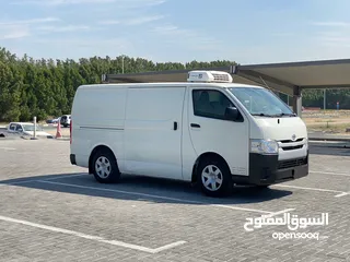  1 Toyota Hiace Chiller (2017)