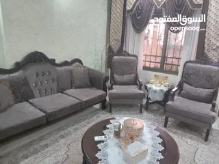  4 غرفة جلوس 7 مقاعد