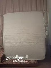  5 فرشة تخت مزدوجة نظيفة