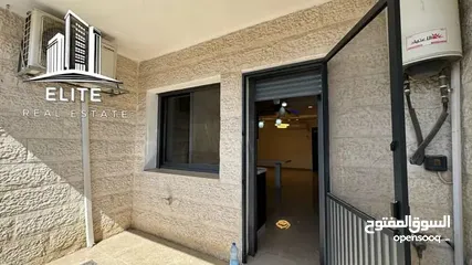  5 للايجار شقه دبلكس في سطح مرحبا قرب شارع القدس