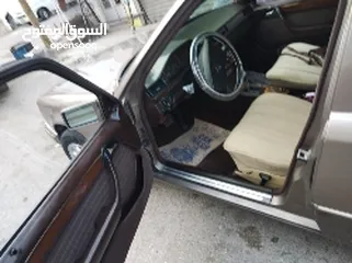  8 قابل للتفاوض E200 Mercedes