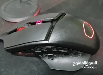  4 Cooler Master Mouse MM830 Gaming Mouse