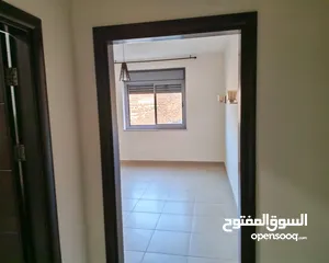  5 شقة طابقية للايجار بالطيرة