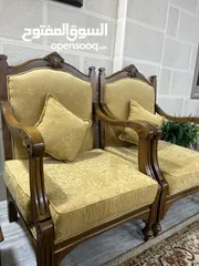  19 طقم كنب مع سفرة للبيع