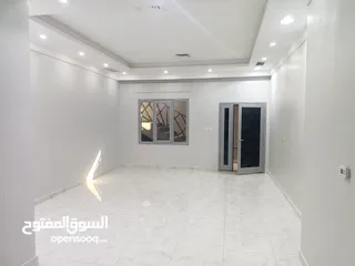  2 العقيله شقه 3 غرف مدخل منفصل للايجاار