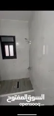  18 شقة للبيع في بيتونيا بالقرب من مسجد سيف الدين تشطيب سوبر ديلوكس حديثة البناء  مساحة الشقة 200 م صافي
