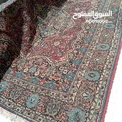  10 سجاده كبيرة قديمة و لكن أصلية للبيع