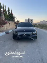  2 Mercedes benz E300 بنزين بحالة الوكالة