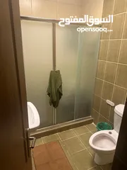  10 شقة ارضية للبيع في خلدا .