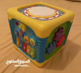  1 Multifunctional play cube