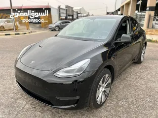  4 TESLA MODEL Y 2022 LONG-RANGE DUAL MOTOR-7 Seats  (سبع مقاعد)