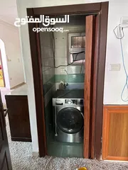  19 شقه من فيلا(غير مفروشة )للايجار طابق اول ب 360 ويوجد شقة صغيره طابق ارضي مدخل مستقل (غير مفروشة)150د